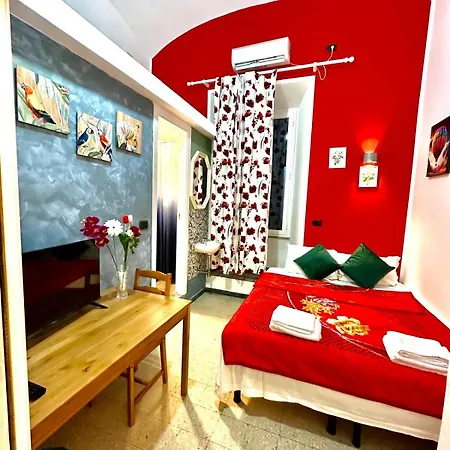 Termini Colosseo Couette-café 3*