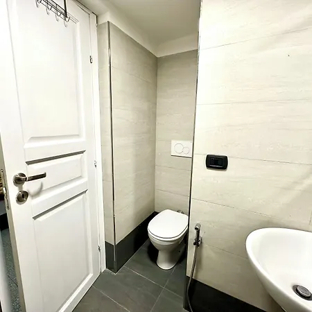 Termini Colosseo Bed & Breakfast Rome