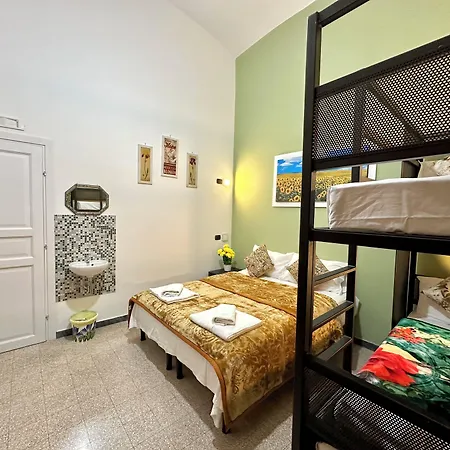 Bed & Breakfast Termini Colosseo 3*